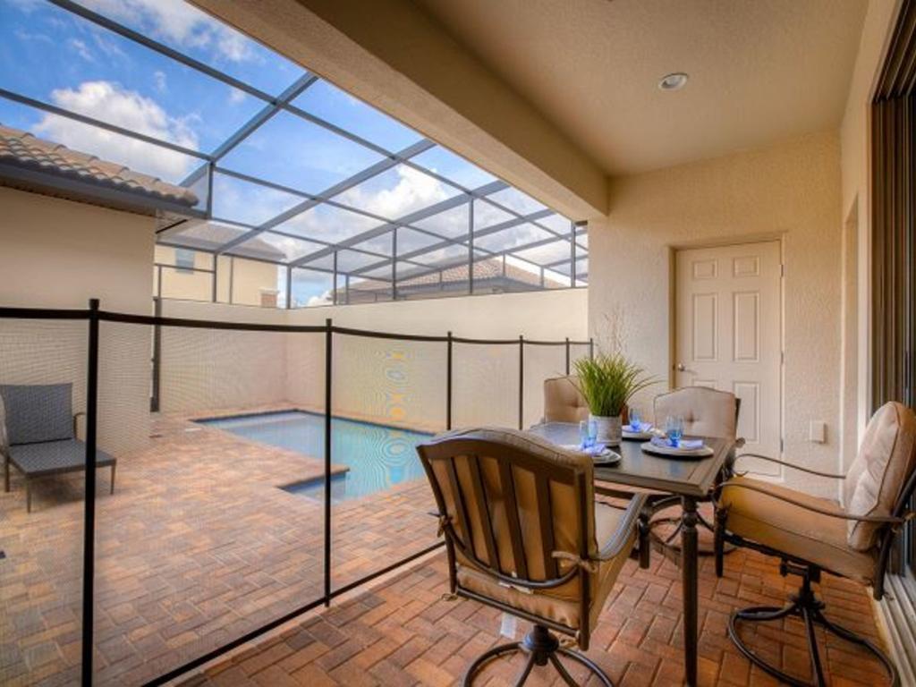 Windsor At Westside Villa Orlando Room photo